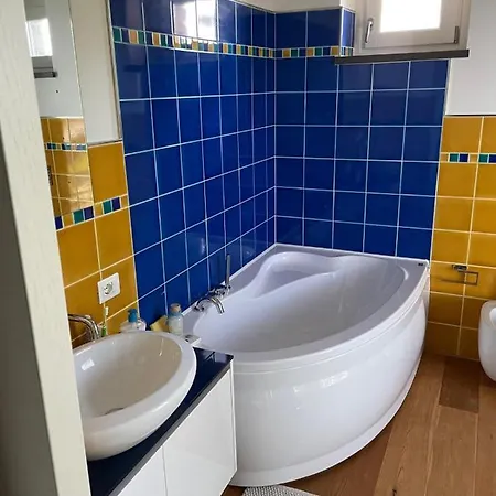 Ca' San Luiss * Cerretto Langhe