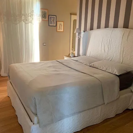 Ca' San Luiss Vila Cerretto Langhe